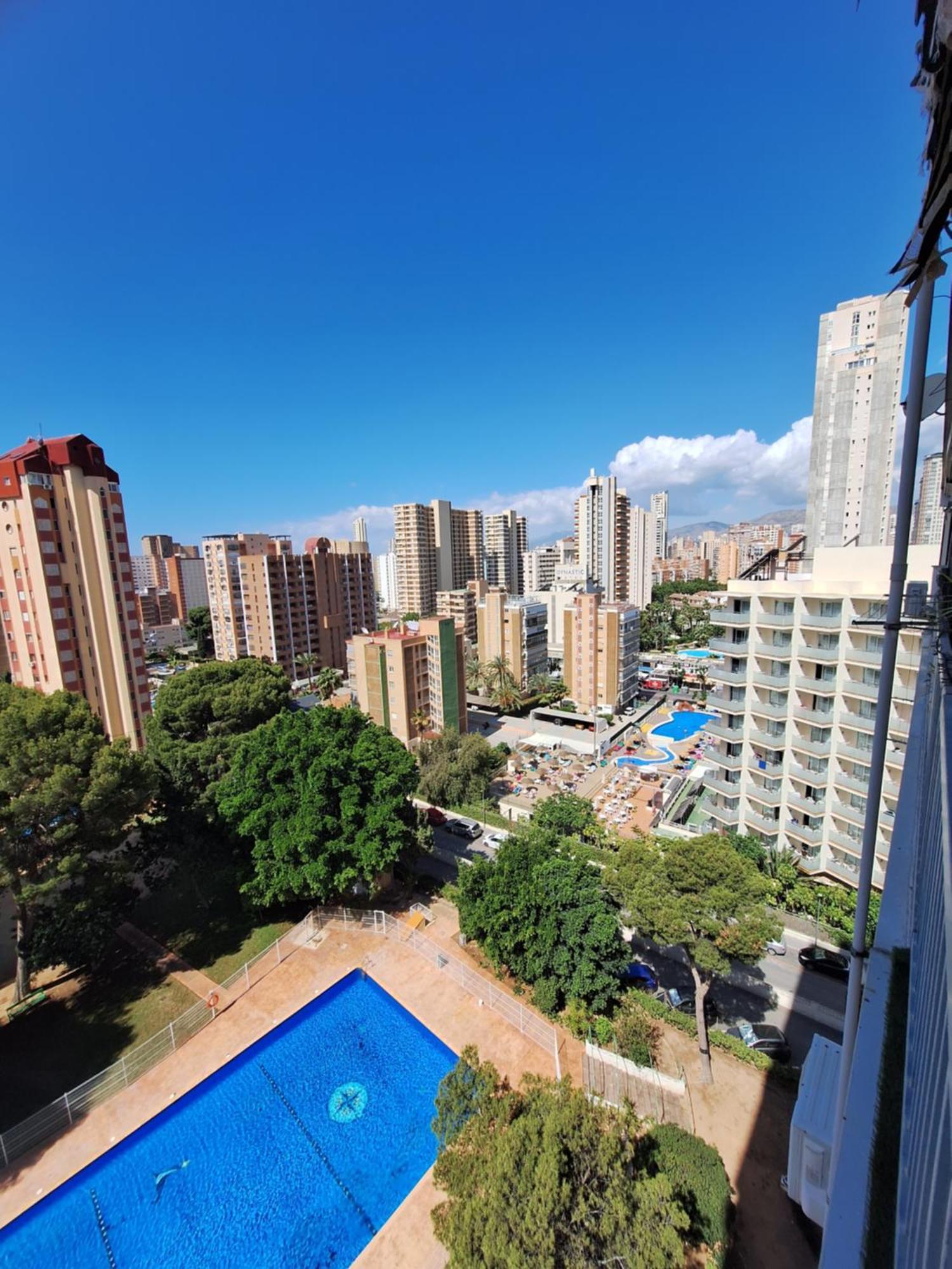 Beautiful 2 Bedrooms Aparatament Benidorm Bagian luar foto