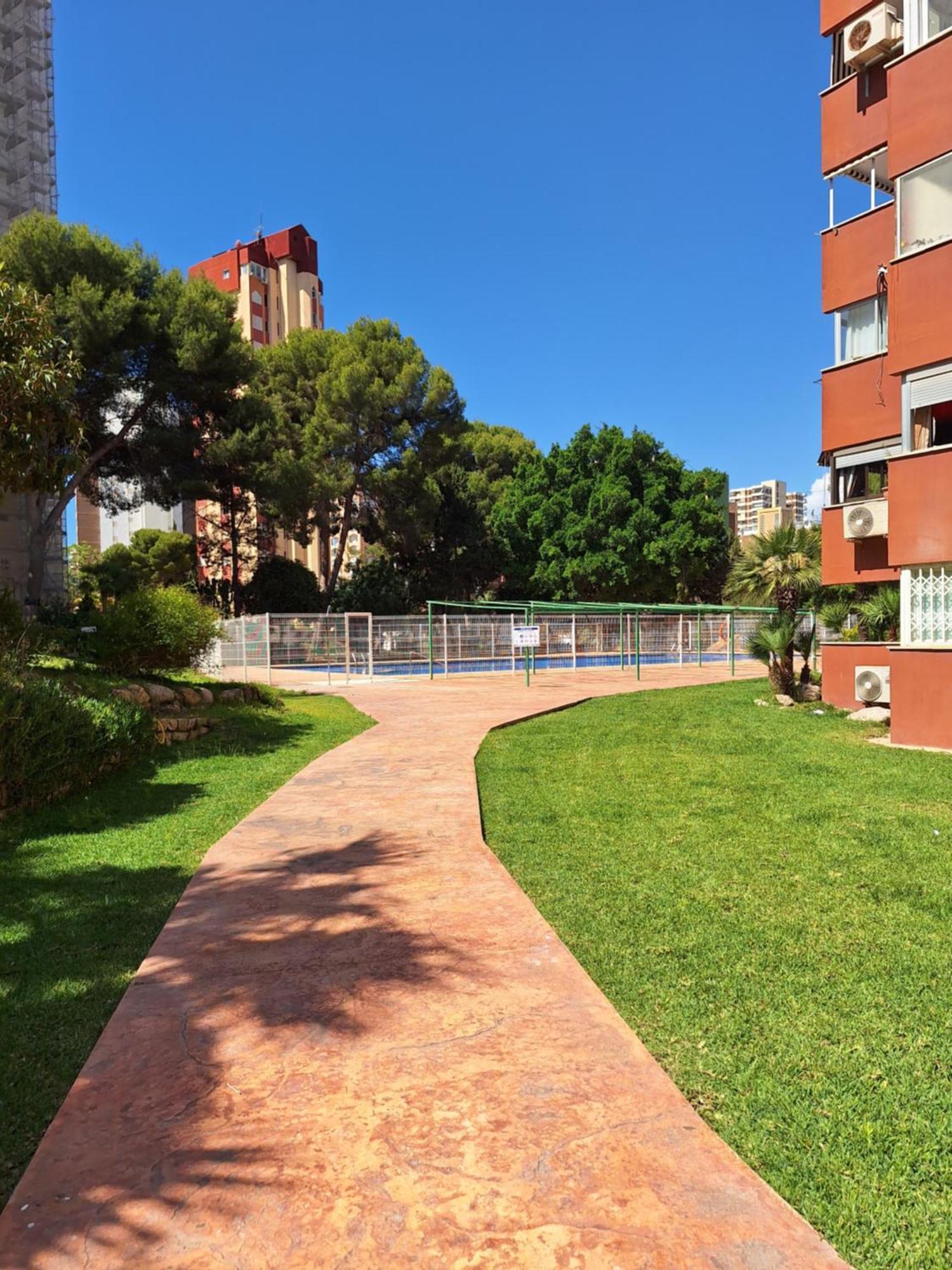 Beautiful 2 Bedrooms Aparatament Benidorm Bagian luar foto