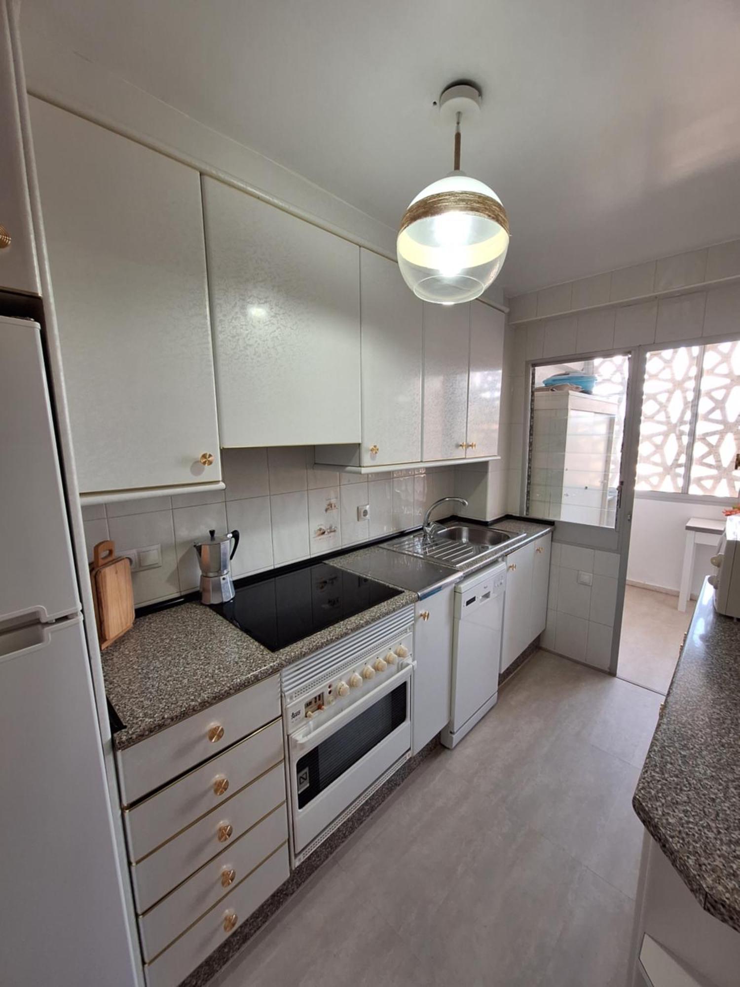 Beautiful 2 Bedrooms Aparatament Benidorm Bagian luar foto