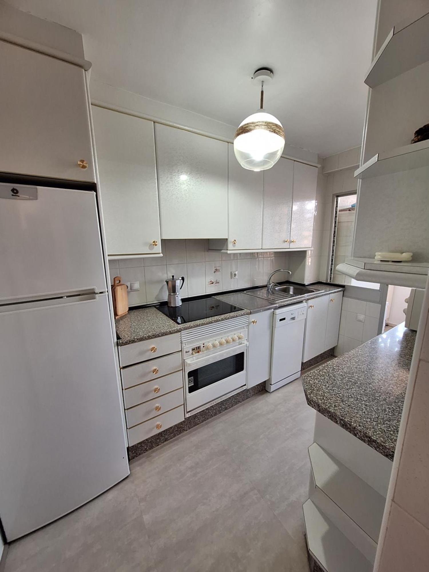 Beautiful 2 Bedrooms Aparatament Benidorm Bagian luar foto