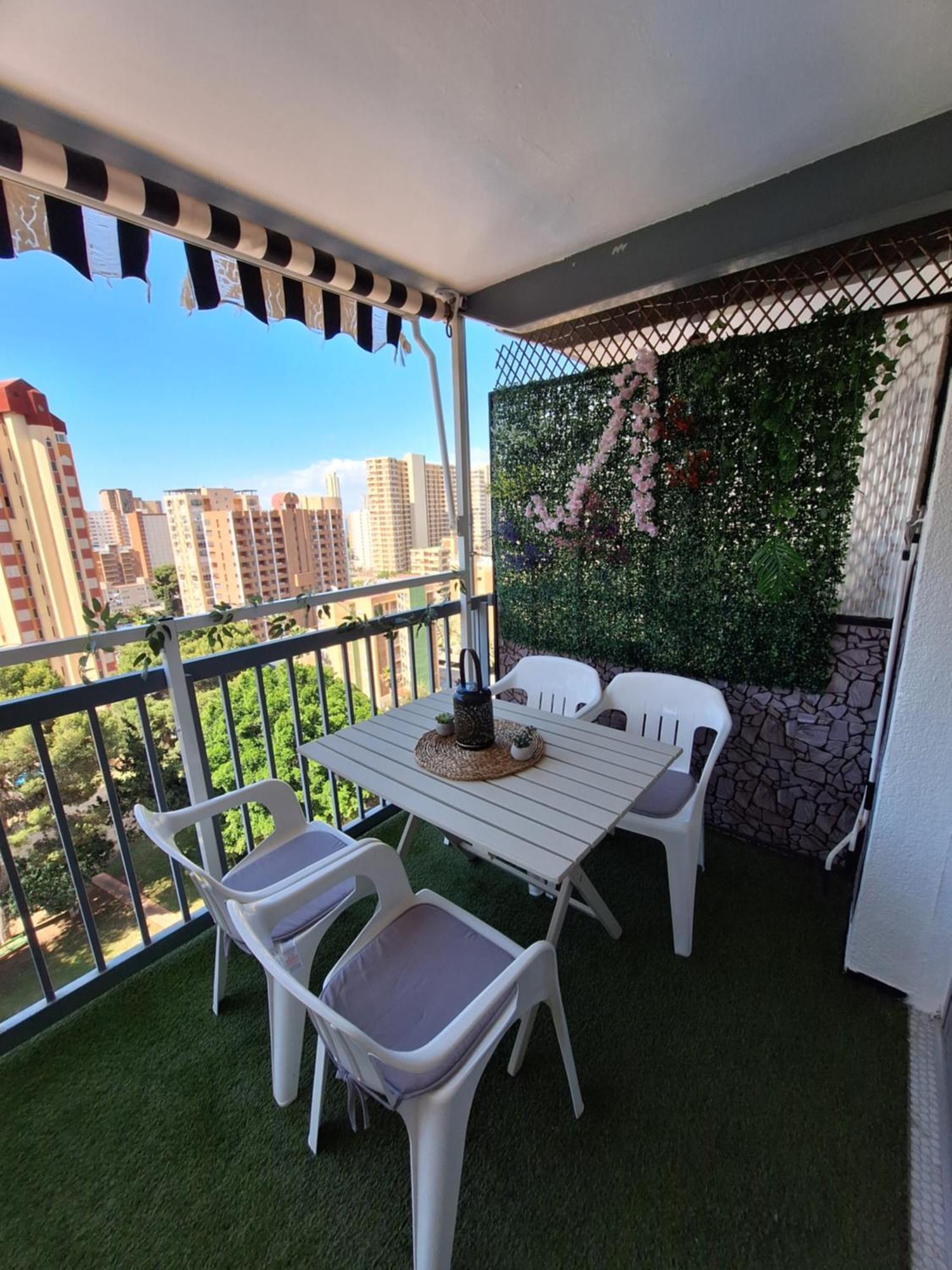 Beautiful 2 Bedrooms Aparatament Benidorm Bagian luar foto