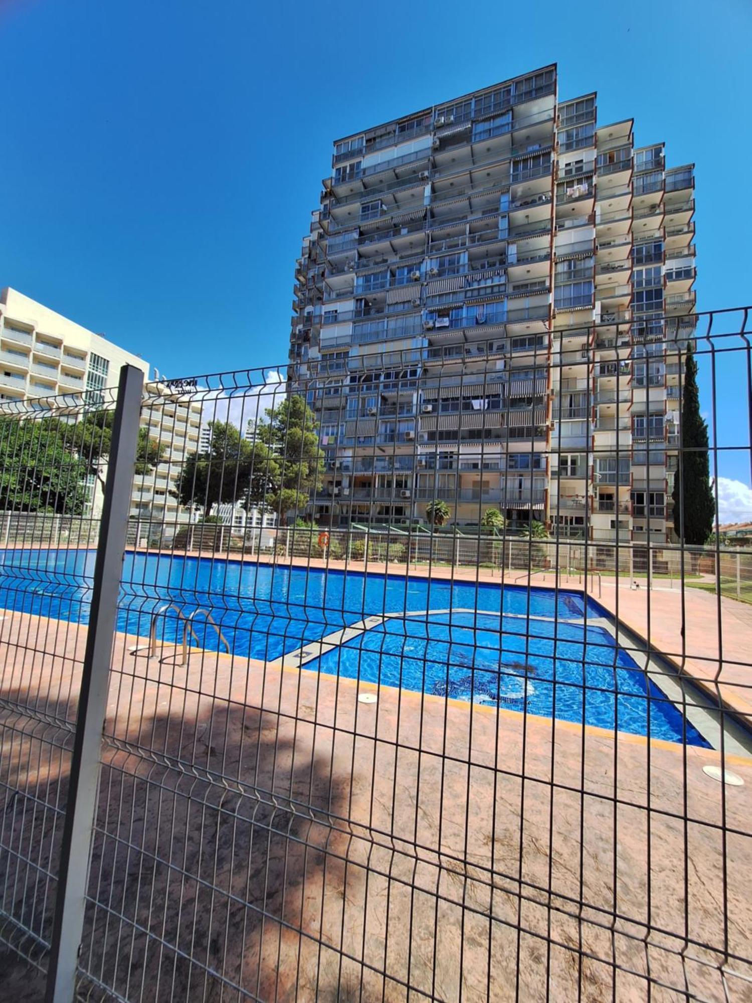 Beautiful 2 Bedrooms Aparatament Benidorm Bagian luar foto