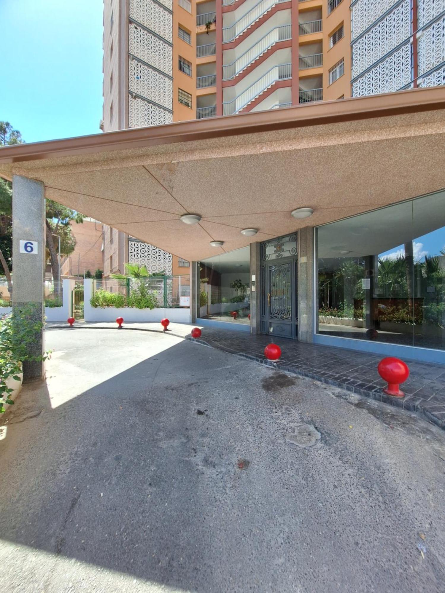 Beautiful 2 Bedrooms Aparatament Benidorm Bagian luar foto